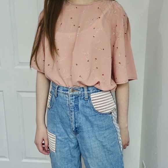 VINTAGE HIGH WAISTED MOM JEANS - Picture 2 of 11